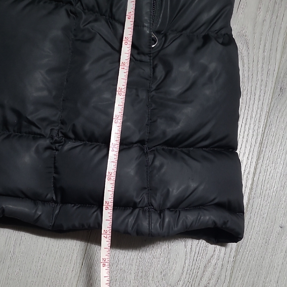 The North Face Women's Dark Puffer Jacket - Picture 7 of 16
